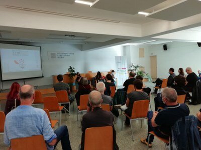 Conferència: presentació de novetats editorials en el...
