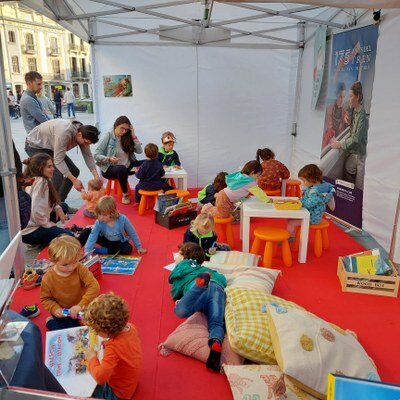Fira del llibre. Sant Jordi 2023 - Mataró